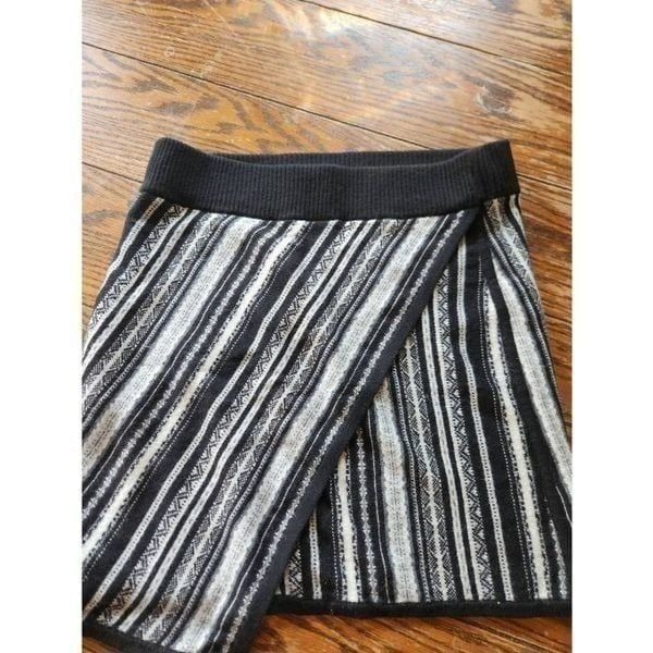 Smartwool Alpine Lodge Pattern Skirt sz Small