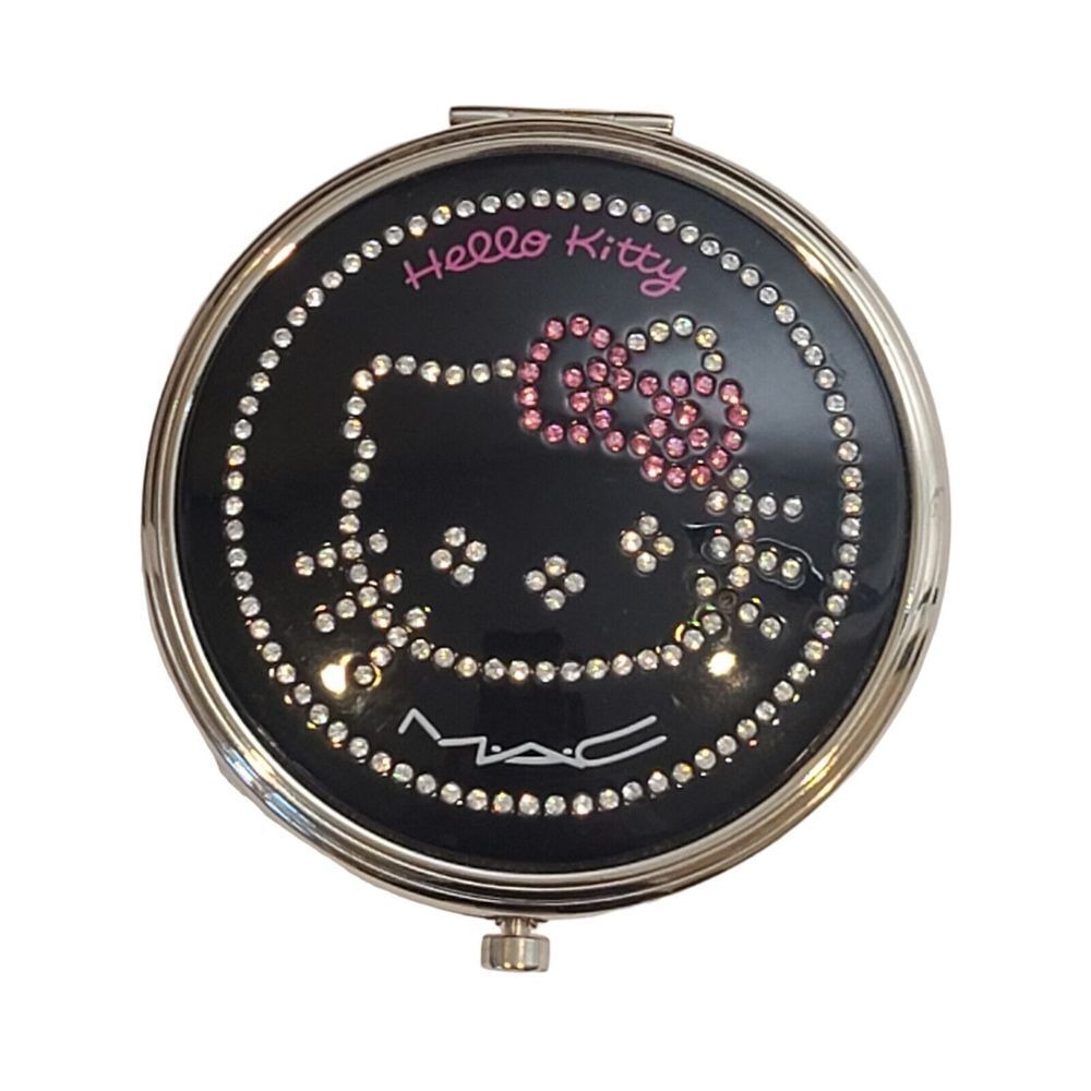 MAC Cosmetics Hello Kitty Kouture Black Swarovski Rhinestone Compact