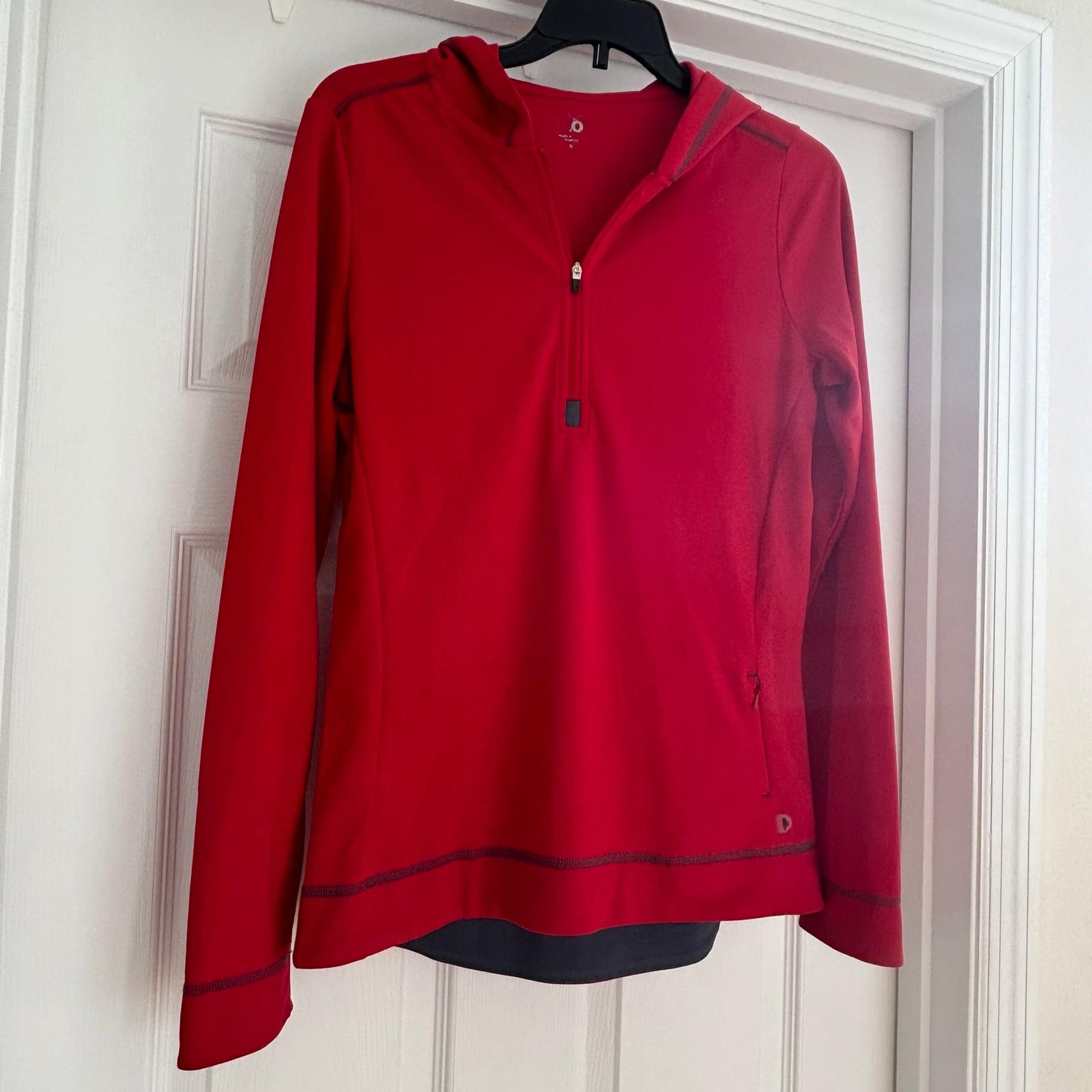 ALO Hooded Quarter Zip Long Sleeve Pullover Top
