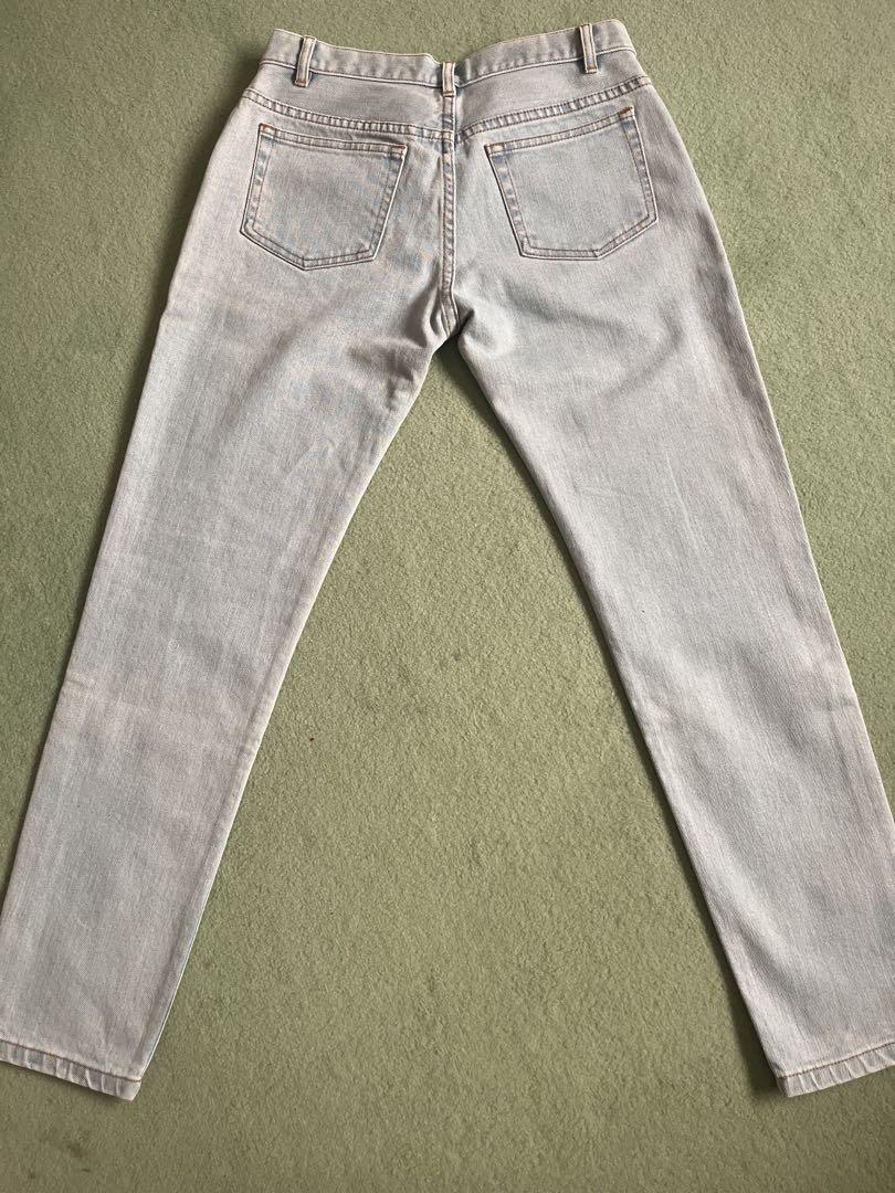 A.P.C. JEAN ETRON COURT size 27 light blue