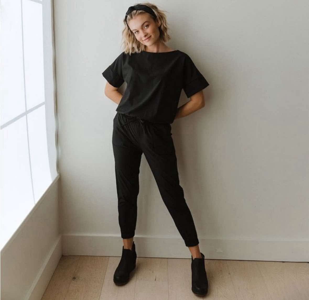 ALBION EVERYDAY JUMPSUIT, BLACK WOMEN’S LARGE - EUC