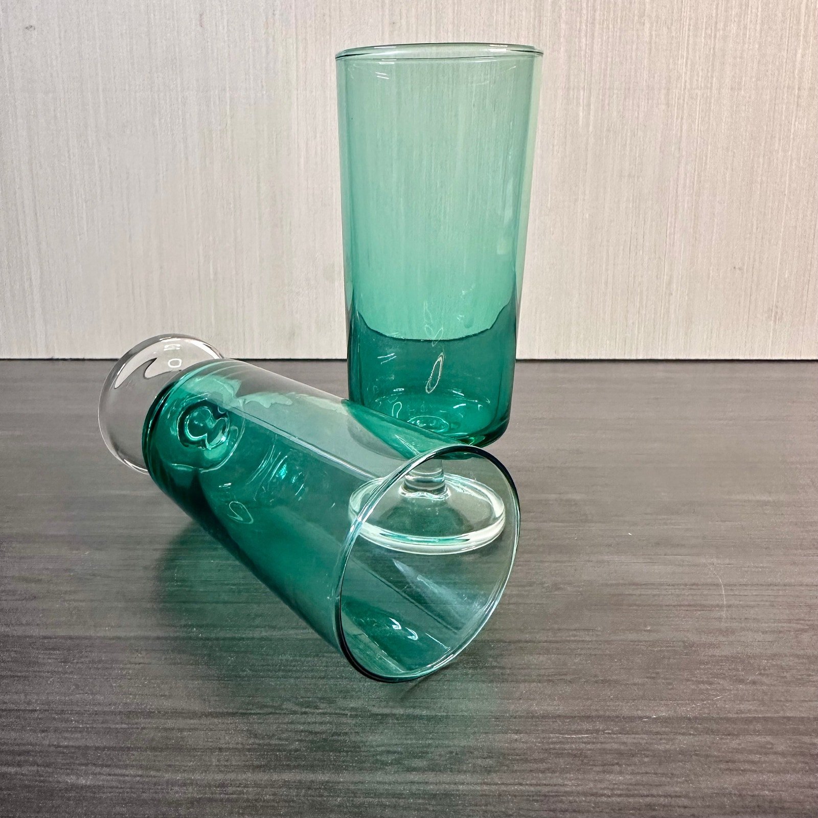 Pair Vintage MCM Luminarc Cavaliar Green Glass Clear Stemmed Champagne Flutes