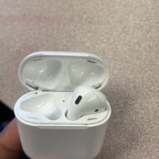 Apple AirPods 1st Generation with Charging Case