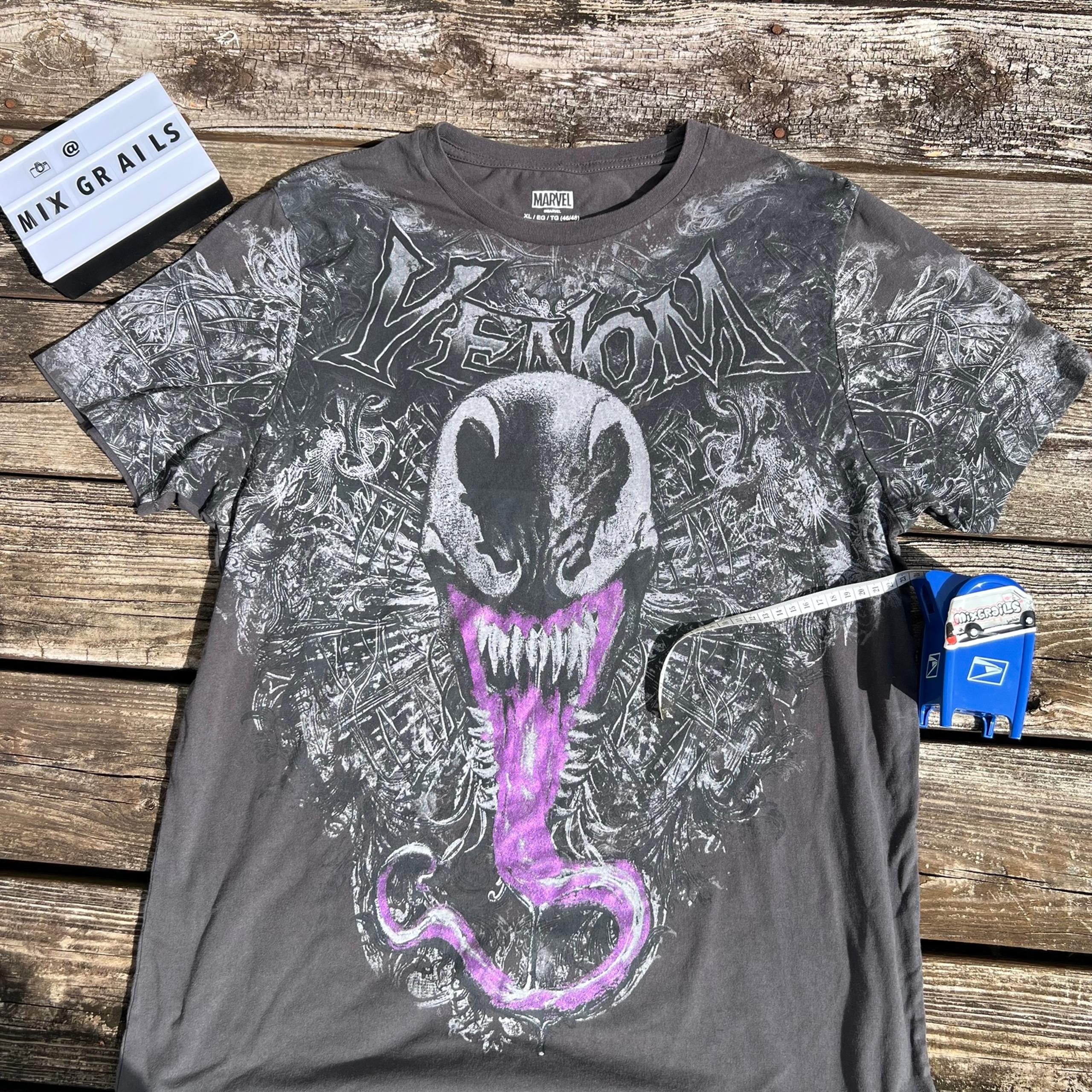Venom marvel shirt XLarge