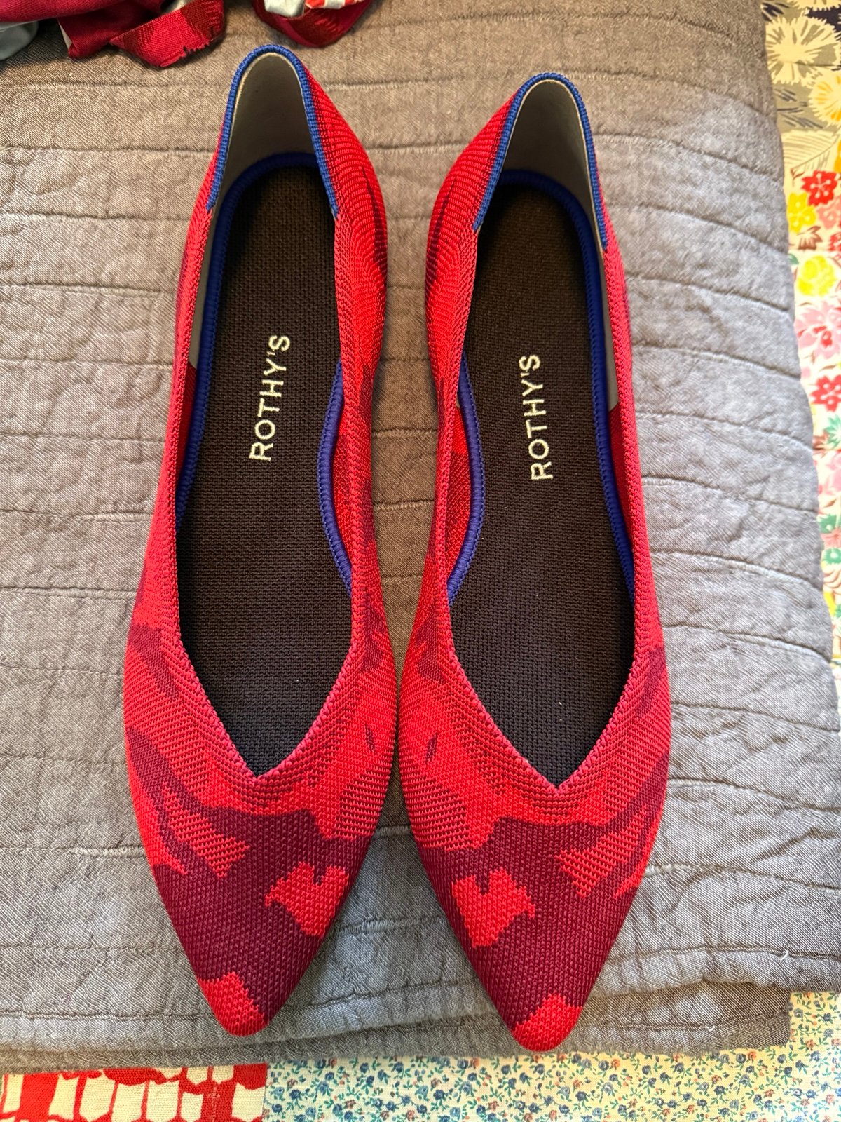 Rothys red camo archive release points size 12 BNIB