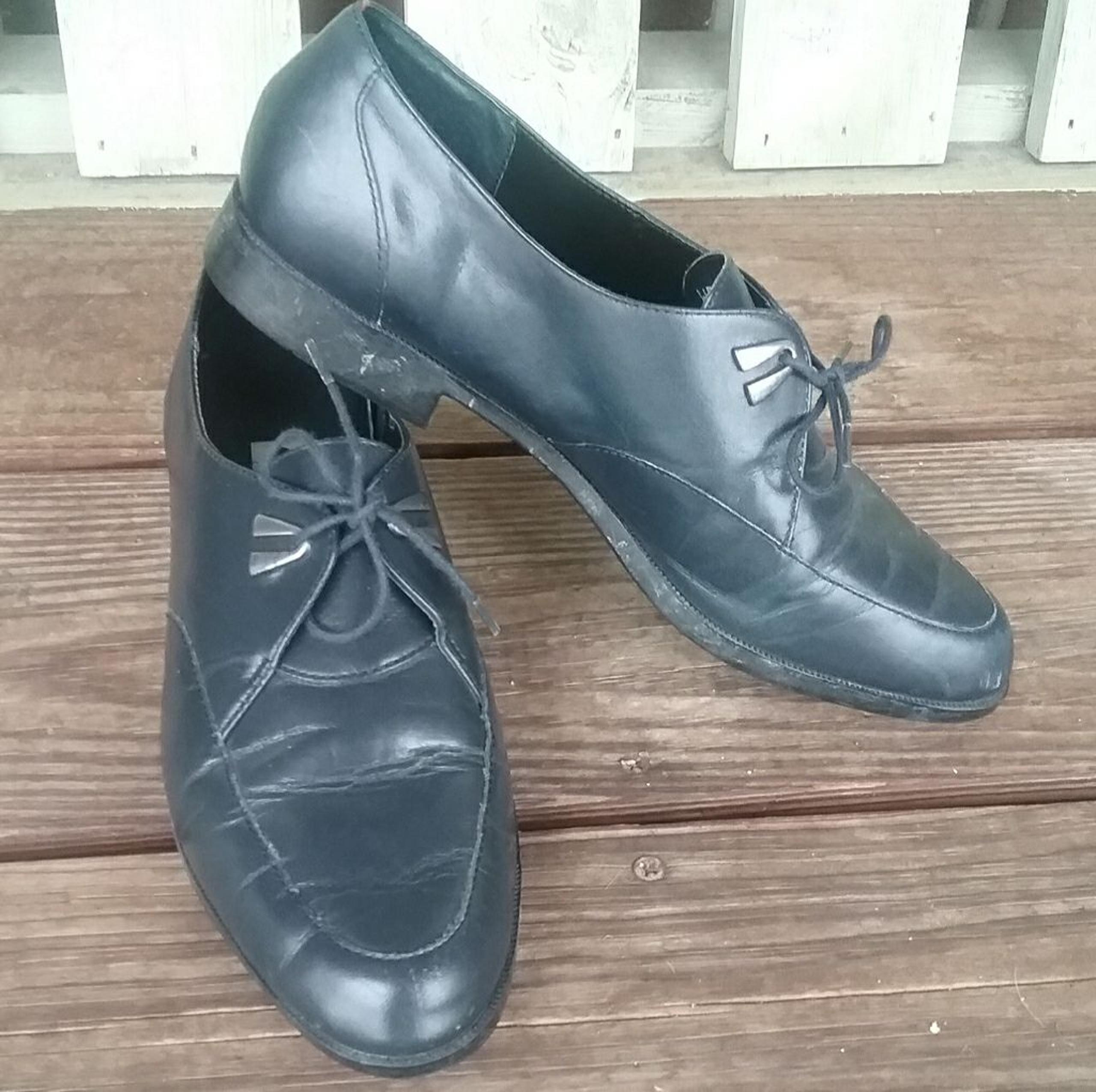 Vintage Menswear Laceup Shoes - Rockport