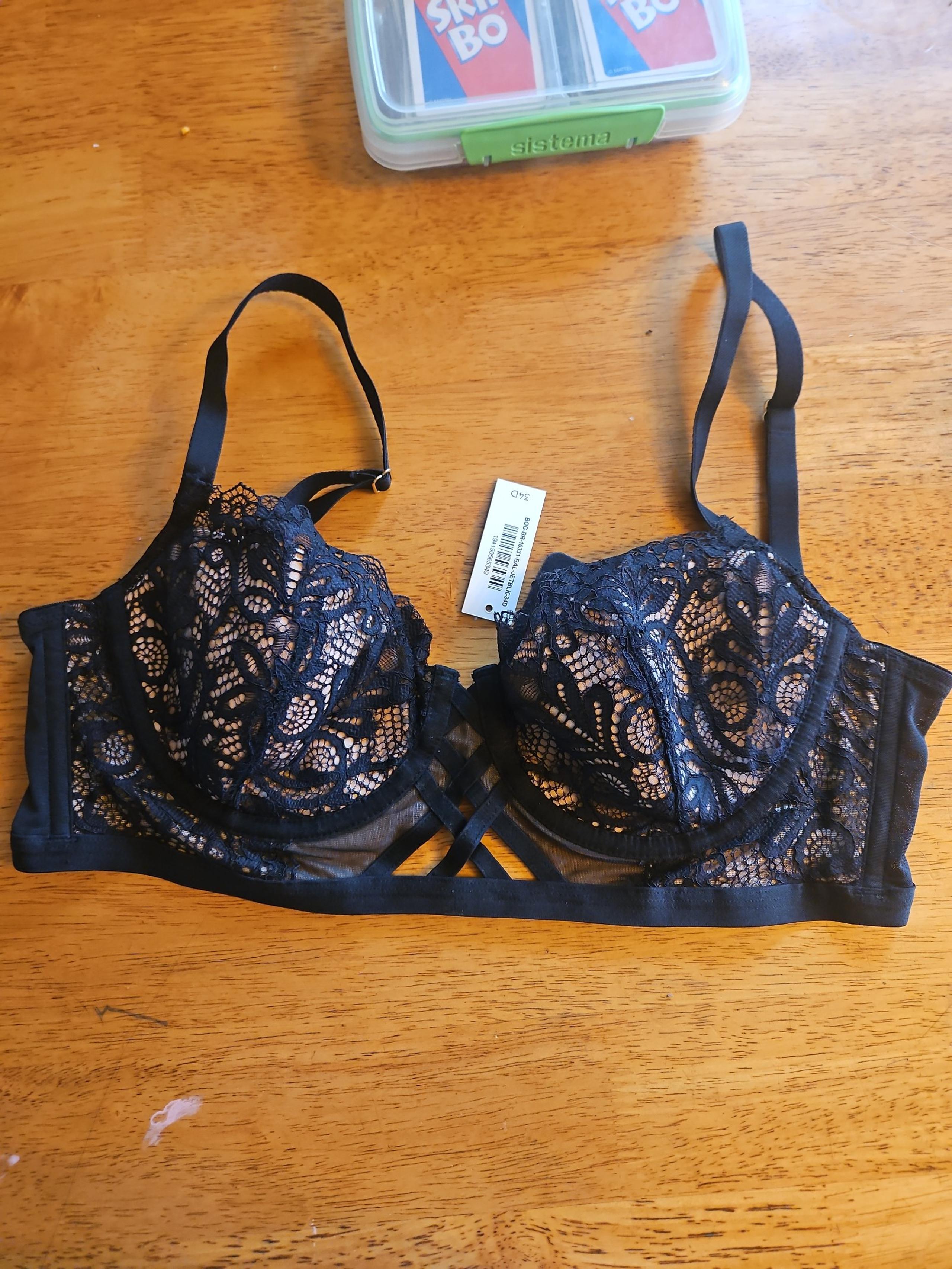 Lace lightly lined adore me bra