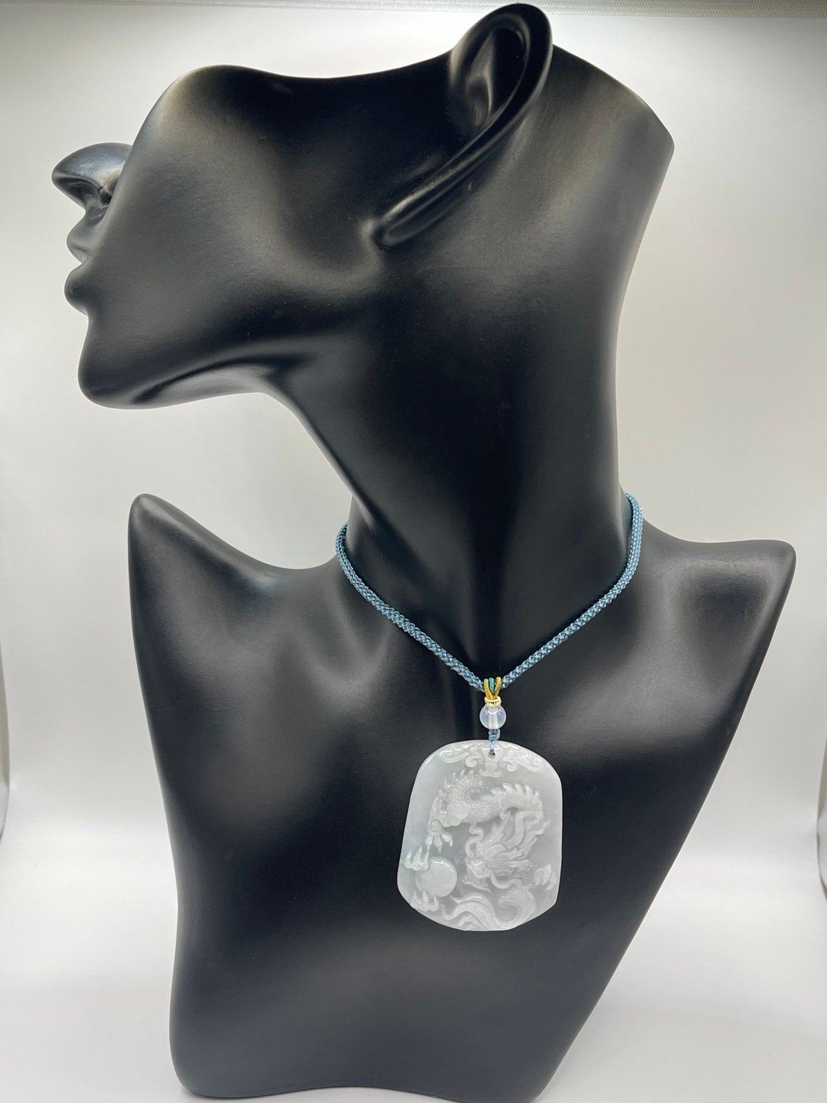 Dragon spray pearl pendant with necklace