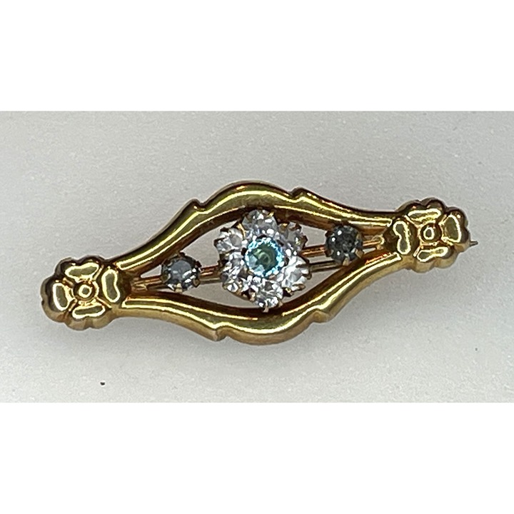 Antique 333 Gold Brooch With Glass Stones In Floral Design