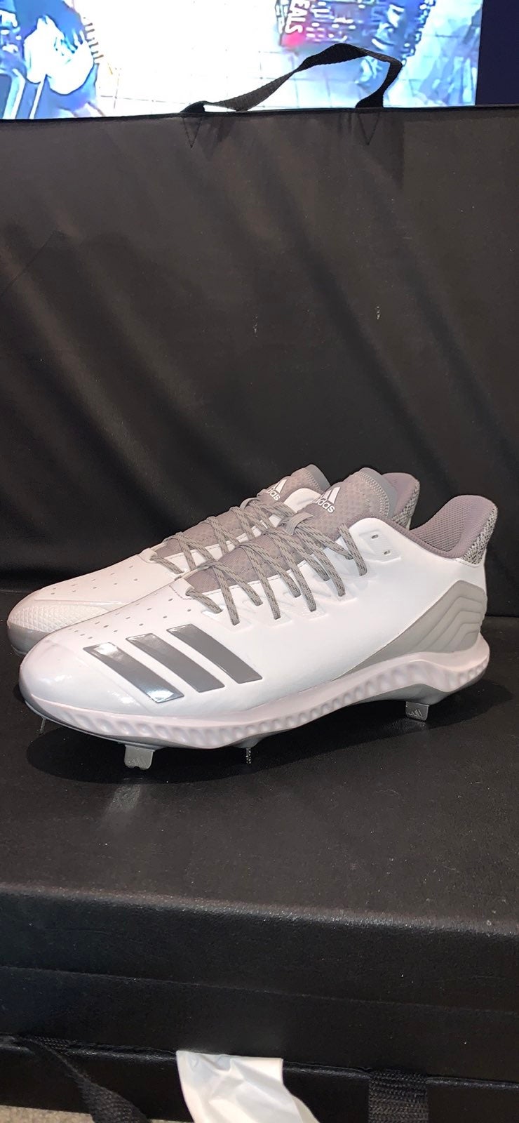 Adidas Icon Bounce Baseball Cleats New