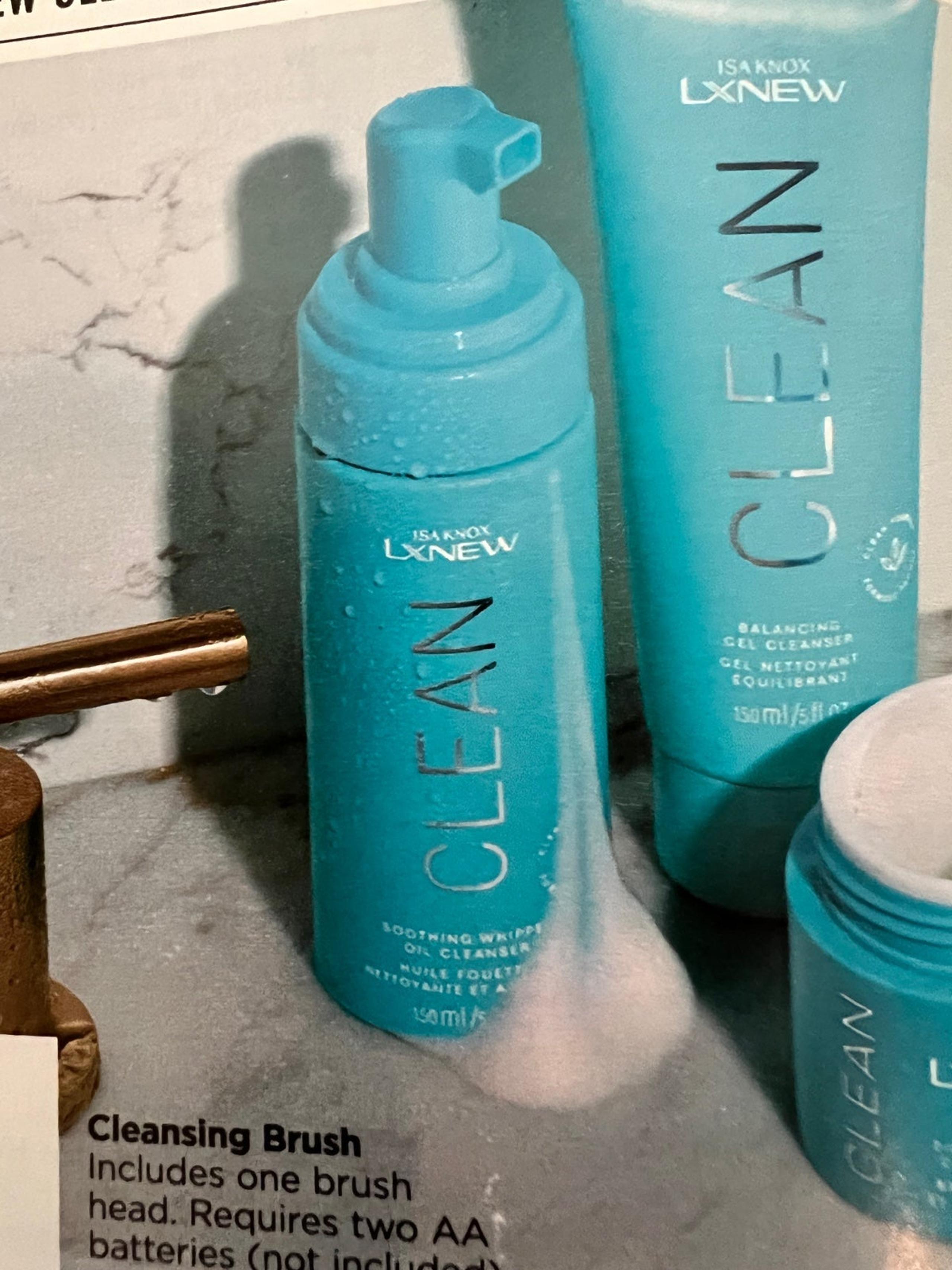 Isa Knox LXNEW Clean Soothing Whipped Oil Cleanser