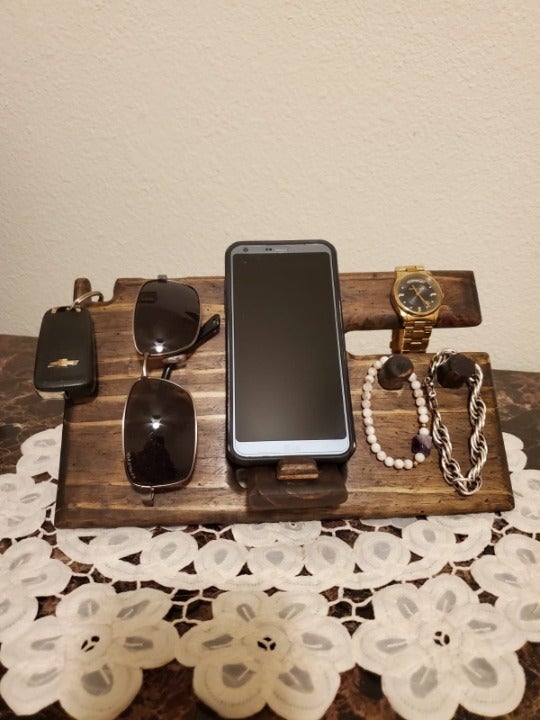 Cellphone Dock Station