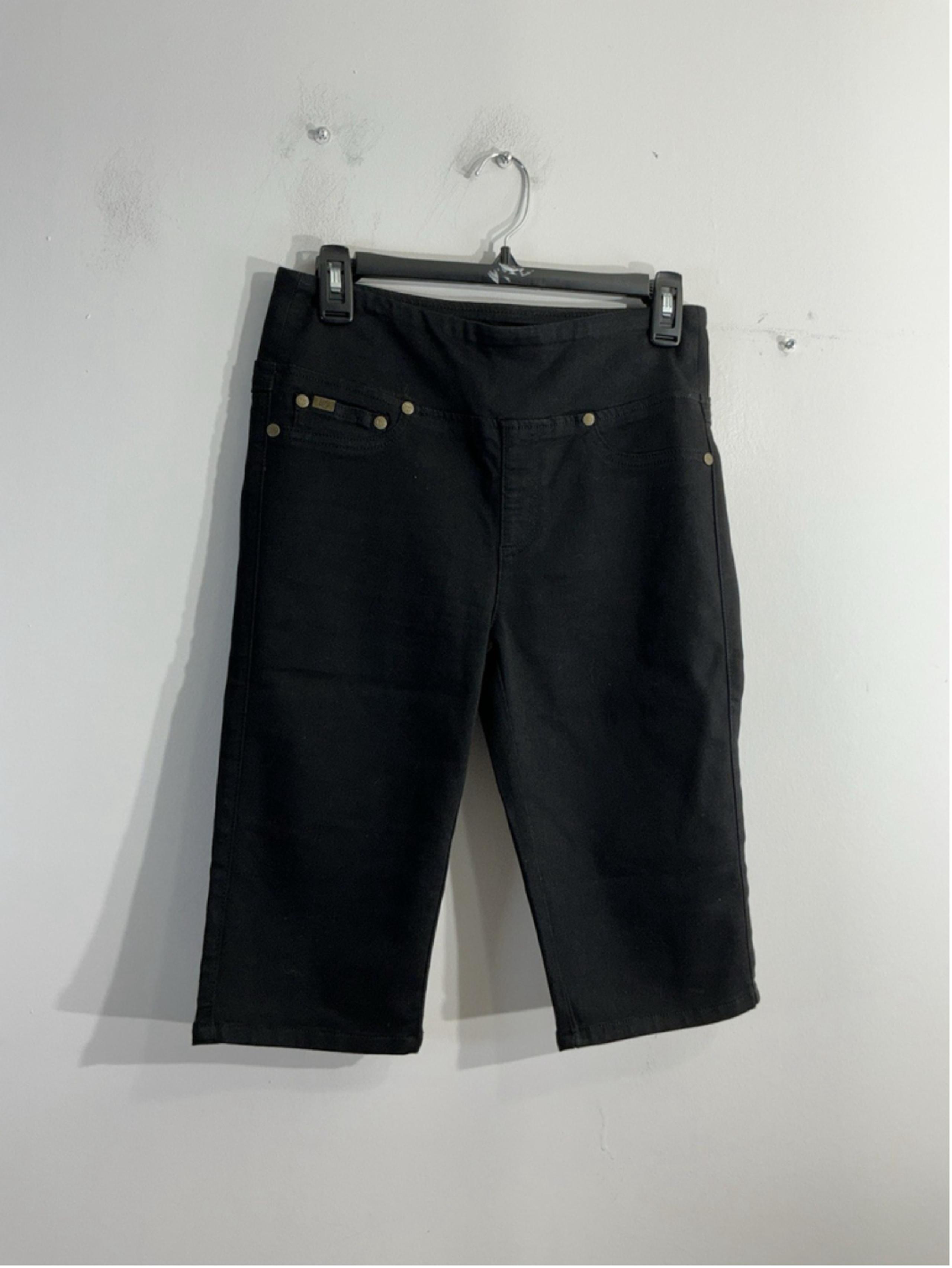 Womans DG2 Diane Gilman Bermuda Shorts Small Black Pullon