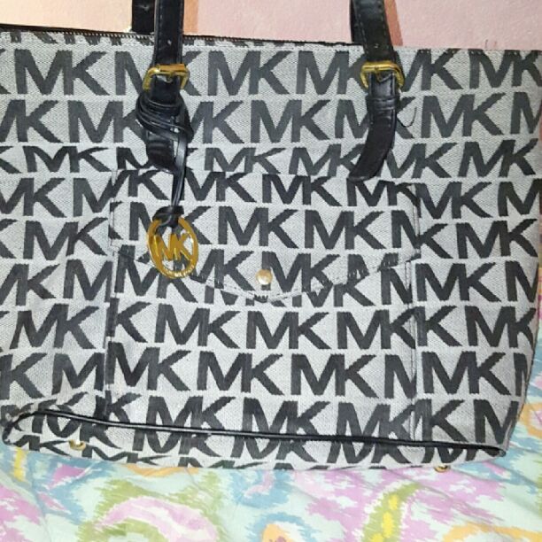 MK Purse