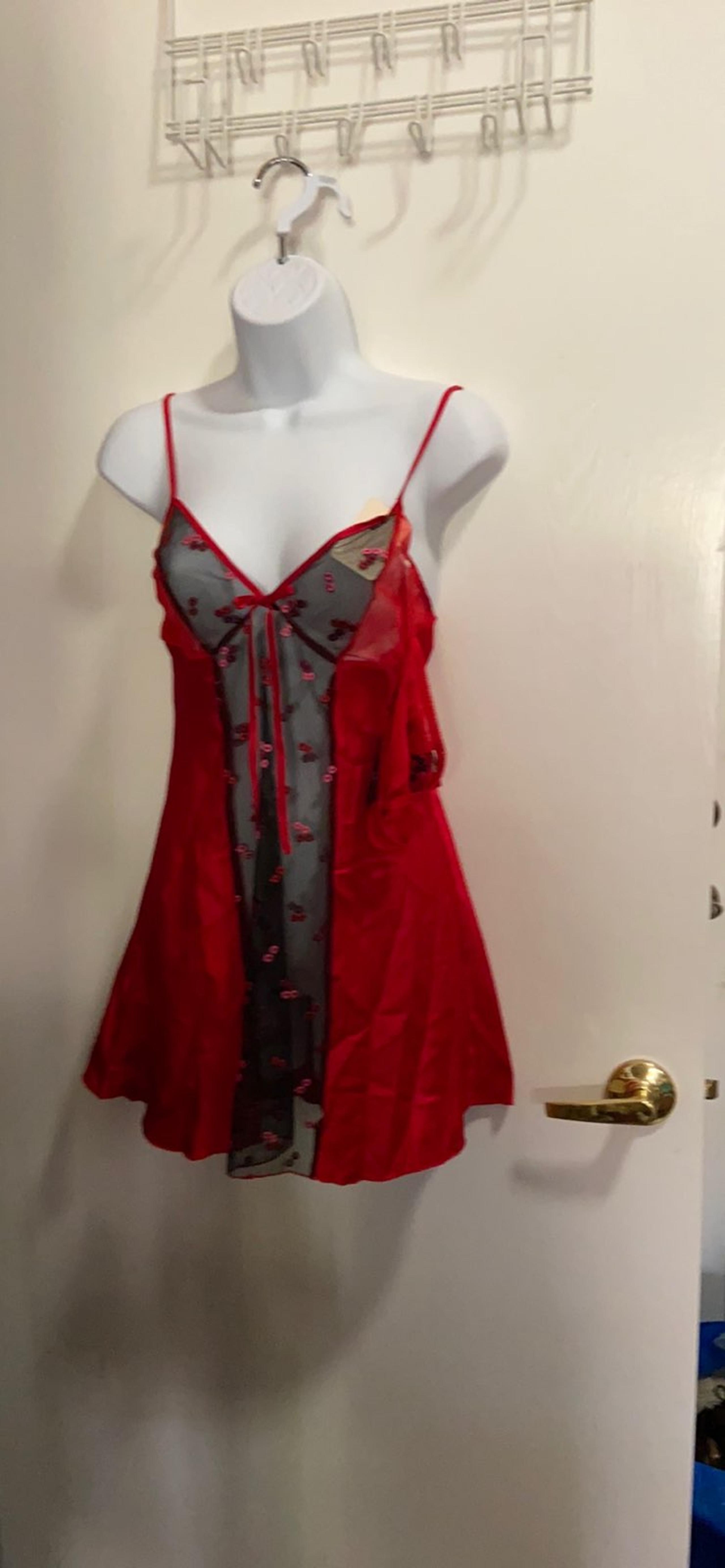 Two pieces red lingerie women one size