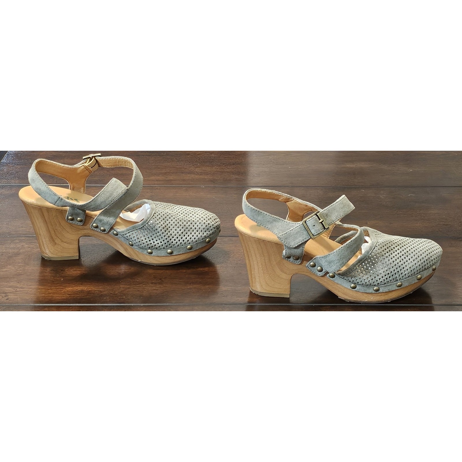 Korks By Kork Ease Abloom Perforated Faux Suede Platform Clog Sandals Size 8