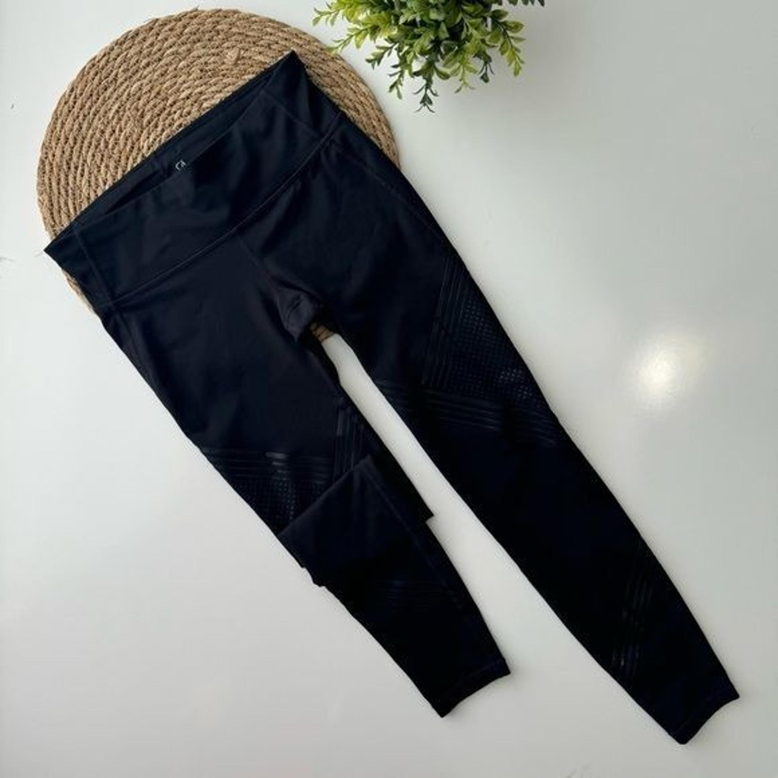 Gap gFast Black Cross Train Shine Print Leggings Size XS