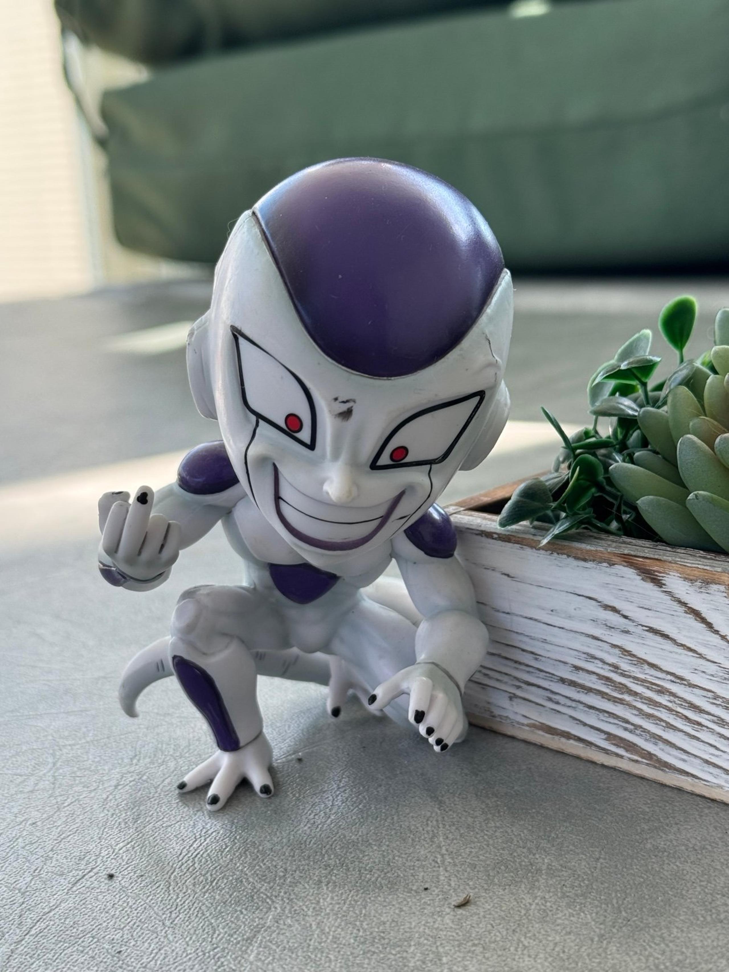 Dragon Ball Z Frieza Figurine 5” Collectible Toy Middle Finger