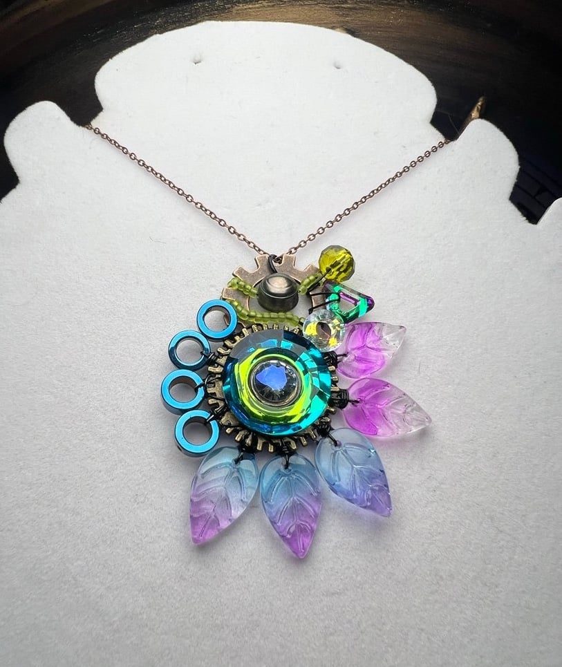 Solar punk gear cosmic crystal hematite halo floral leaf freshwater pearl pendan