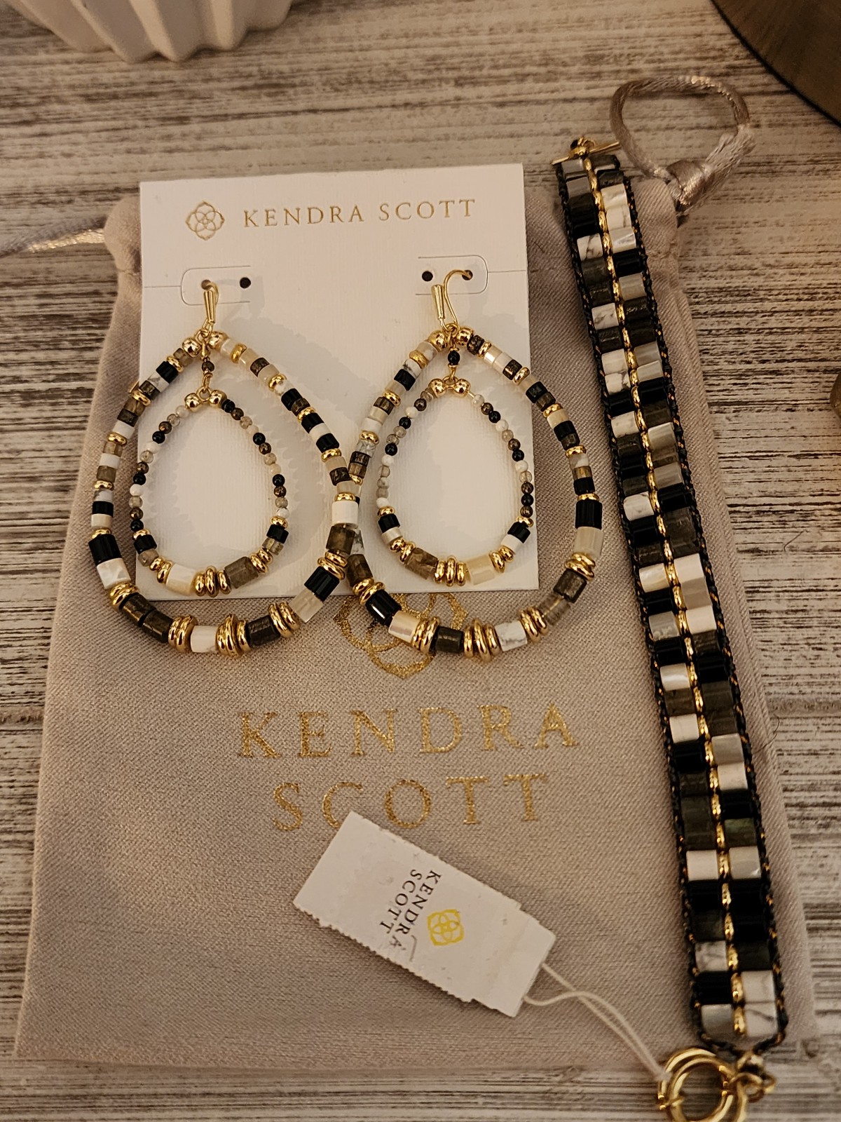 Kendra scott chandelier earrings deals