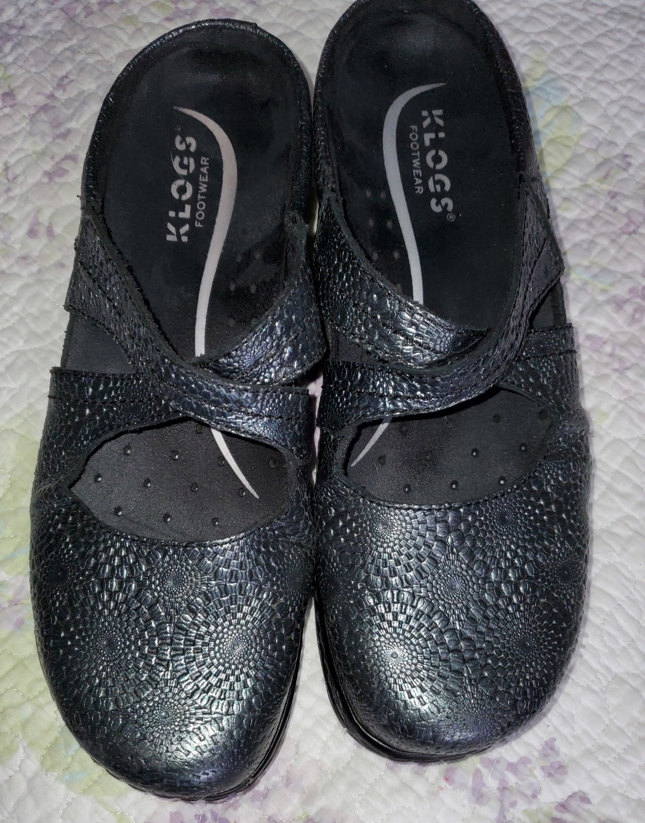 Klogs nursing shoes