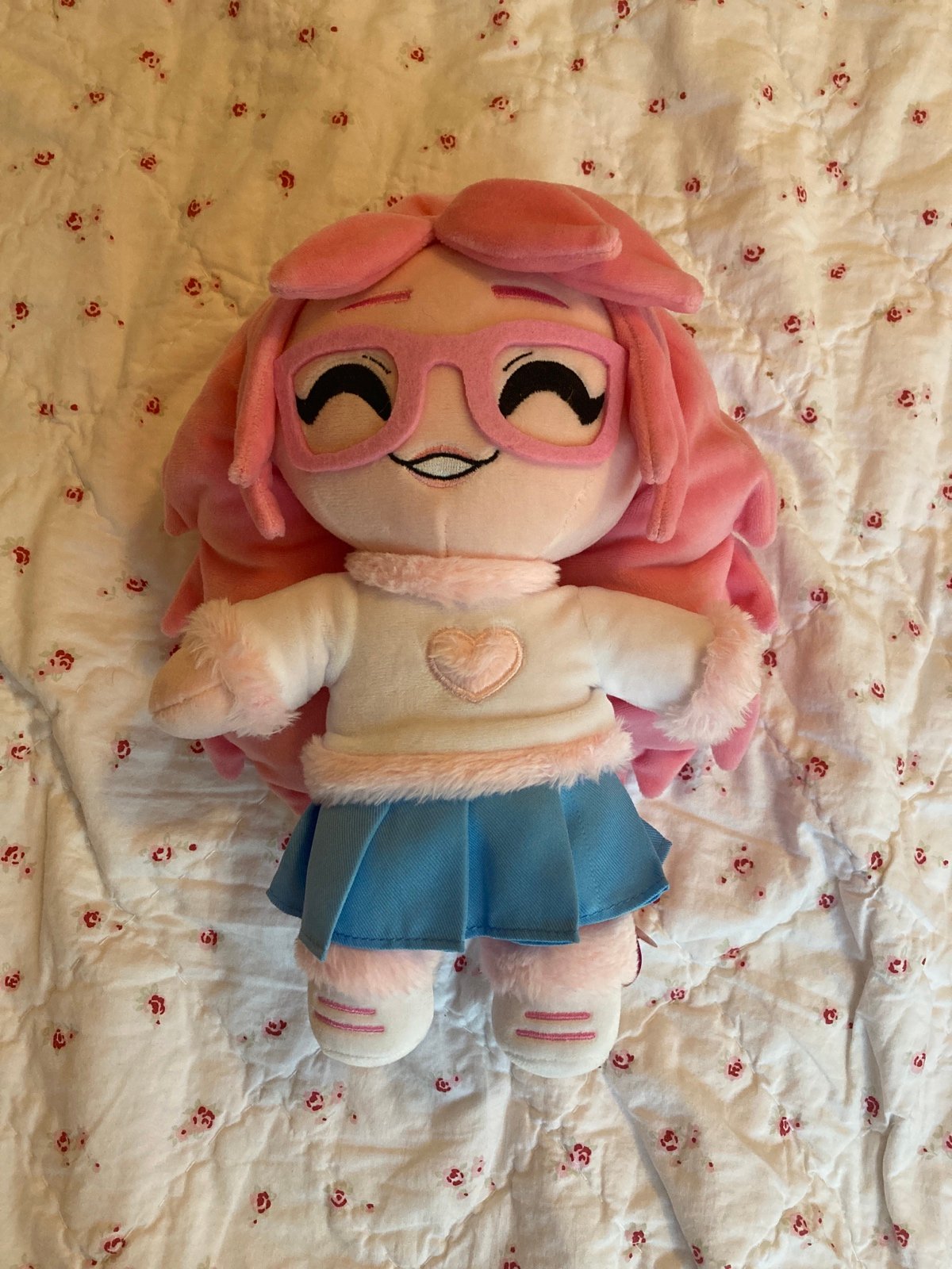 Fluffle puff official youtooz