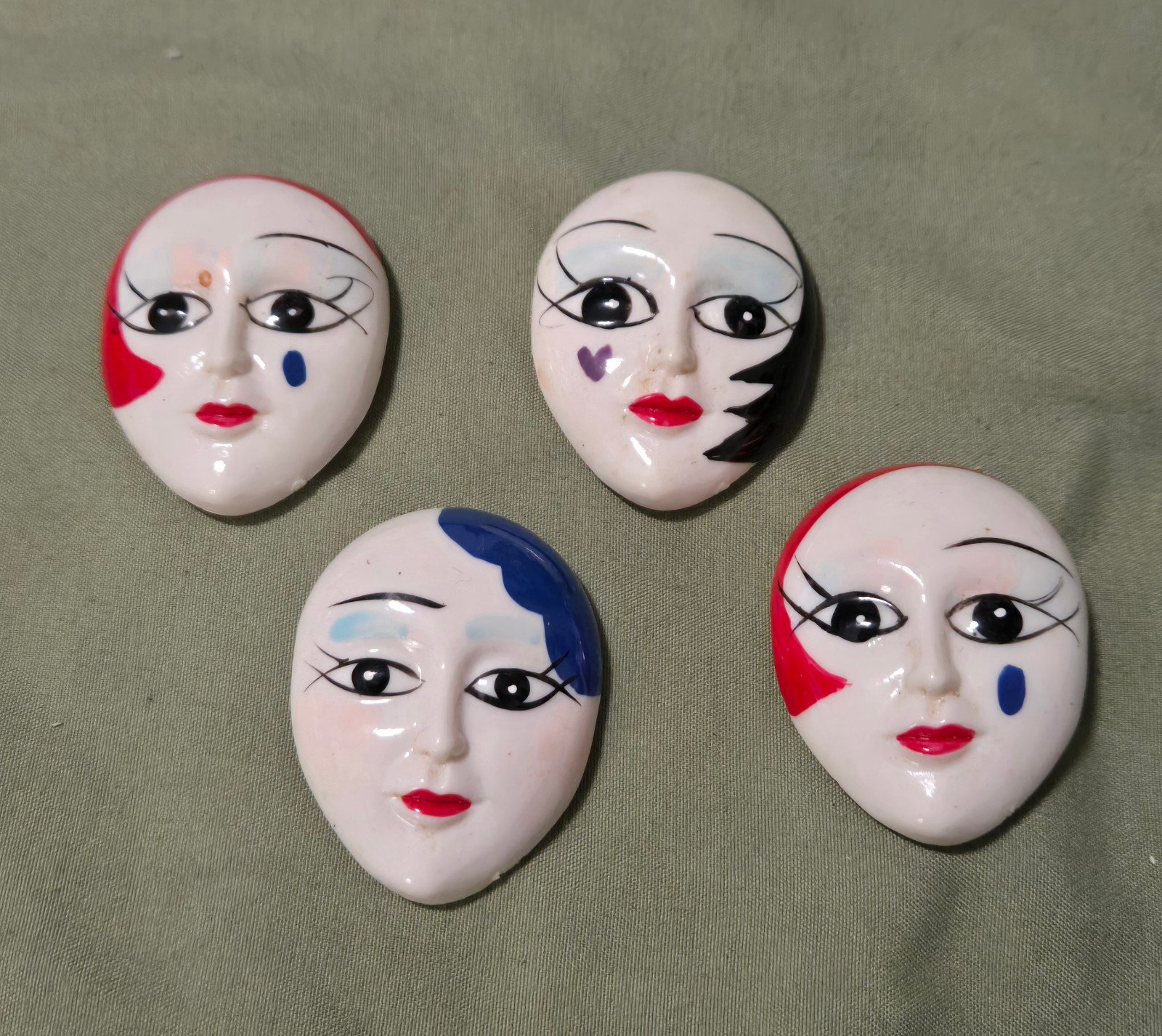 LOT of ( 4 ) Harlequin Clown Pink Top Brooch Pins Theater Drama Mask New NOS