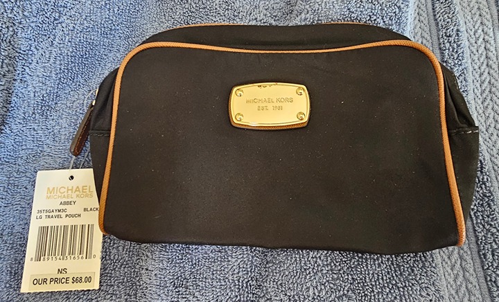 Michael Kors makeup bag navy