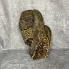 Vintage 1950’s MacGregor Johnny Kucks Model G22 Baseball Glove RHT Rare