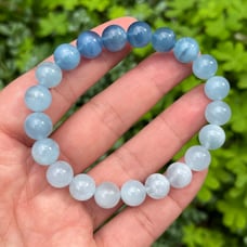9mm stretchable blue aquamarine bracelet