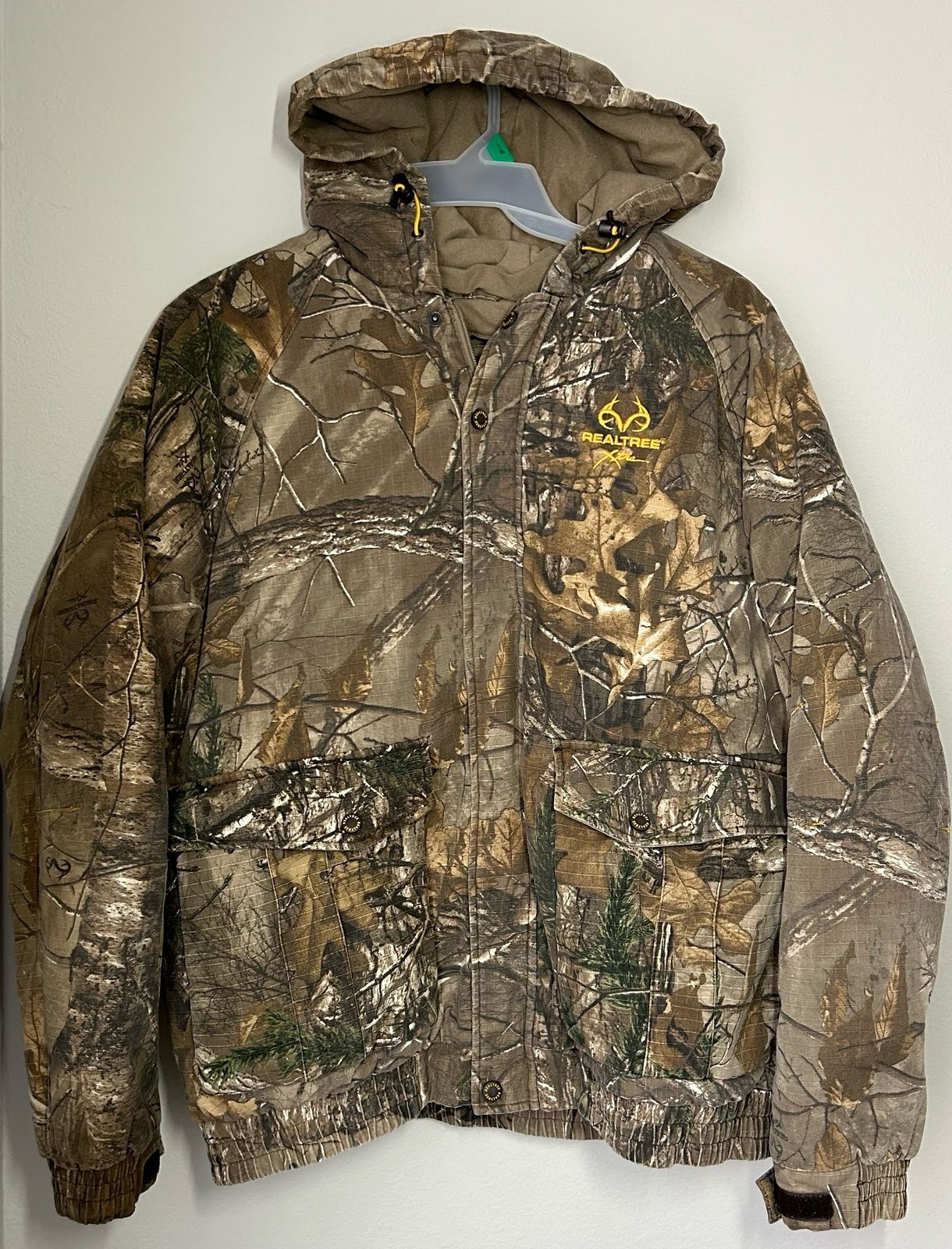 Realtree Xtra Camo Bomber Jacket Full Zip Hooded Outdoor Lined Mens Size XL Coat