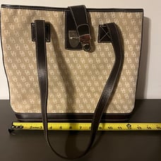 Dooney & Bourke bag
