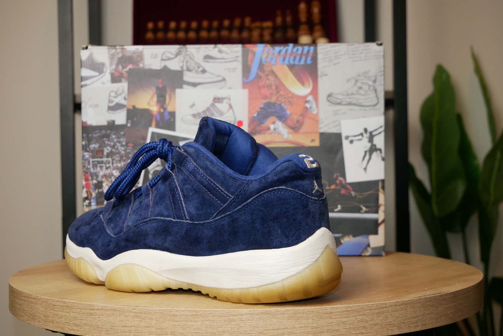 Air Jordan 11 Retro Low “RE2PECT” Derek Jeter edition