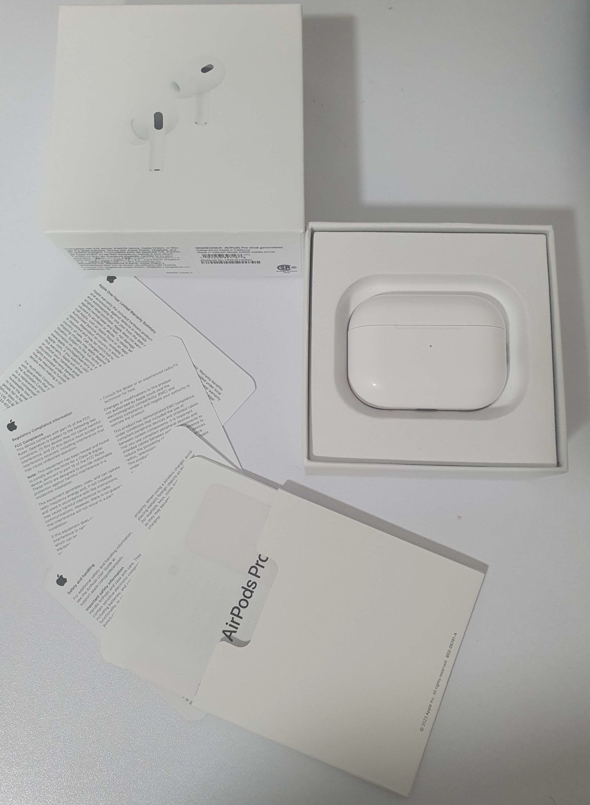 Apple AirPods
