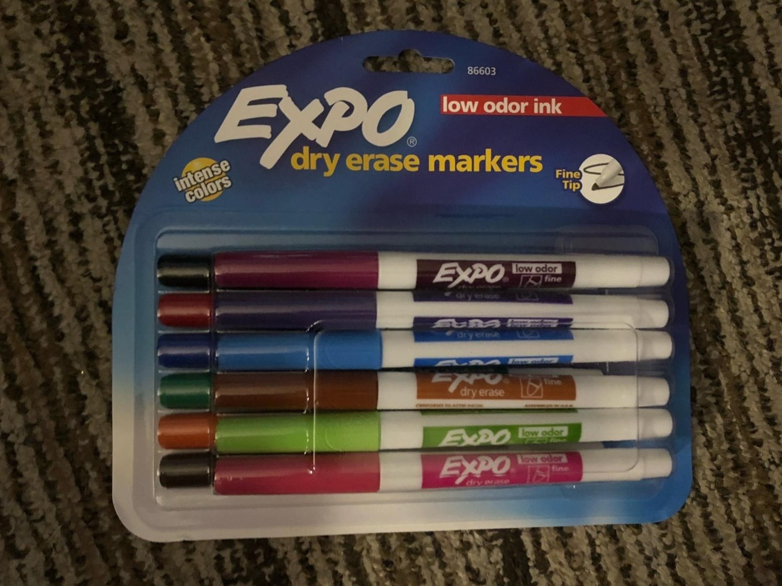 Expo Dry Erase Markers : Fine Tip - 12 Count