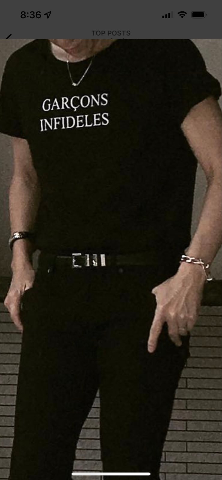Tee hot shirt