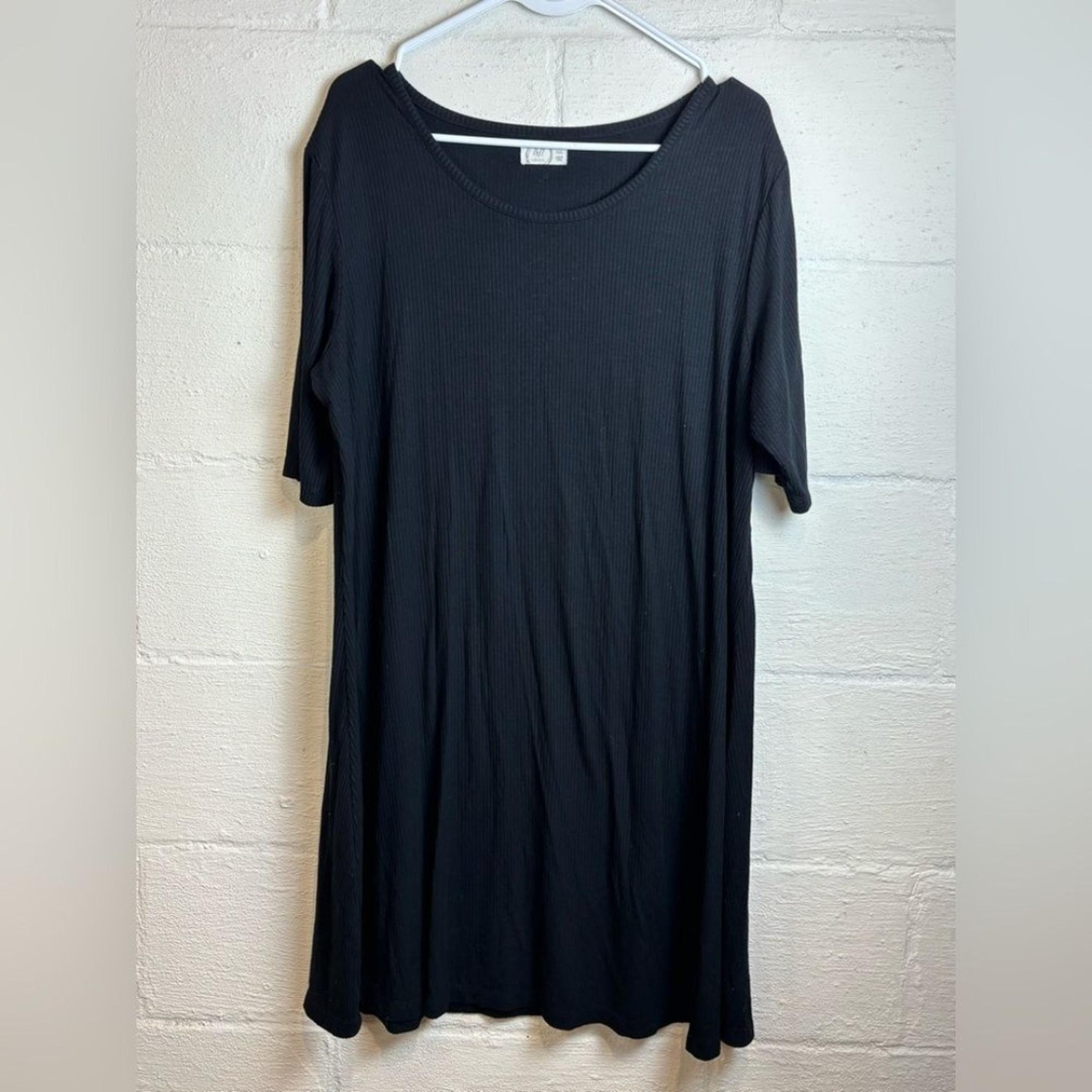 Maurices 24/7 Woman’s Plus Size Casual Minimalistic Short Sleeve Mini Dress