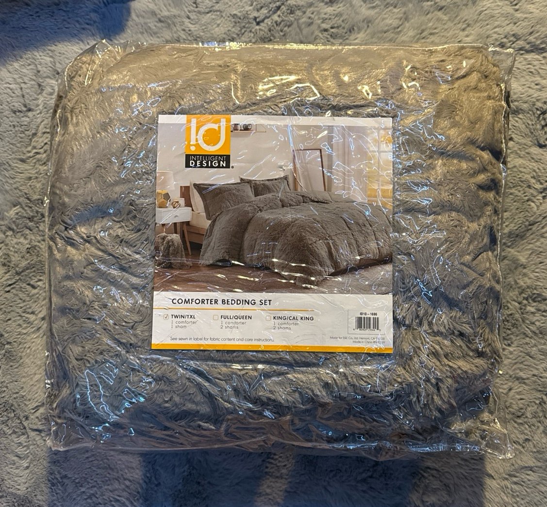 Intelligent Design Malea Shaggy Faux-Fur 2-Pc. Comforter Set, Twin/Twin XL