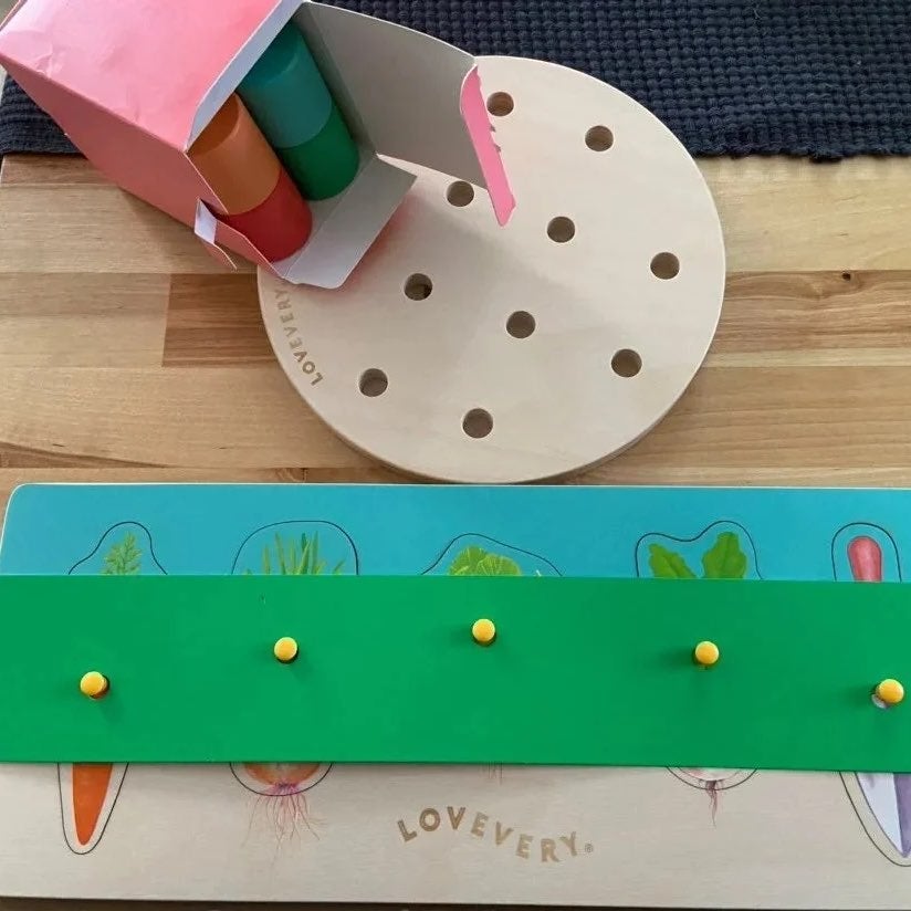 Lovevery Bundle-Peg and Garden Puzzle