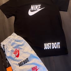 Nike shortset large