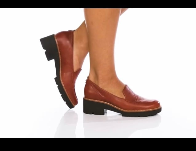 Naturalizer Women Darry Slip on lightweight Lug Dole Heeled Loafer size 10M