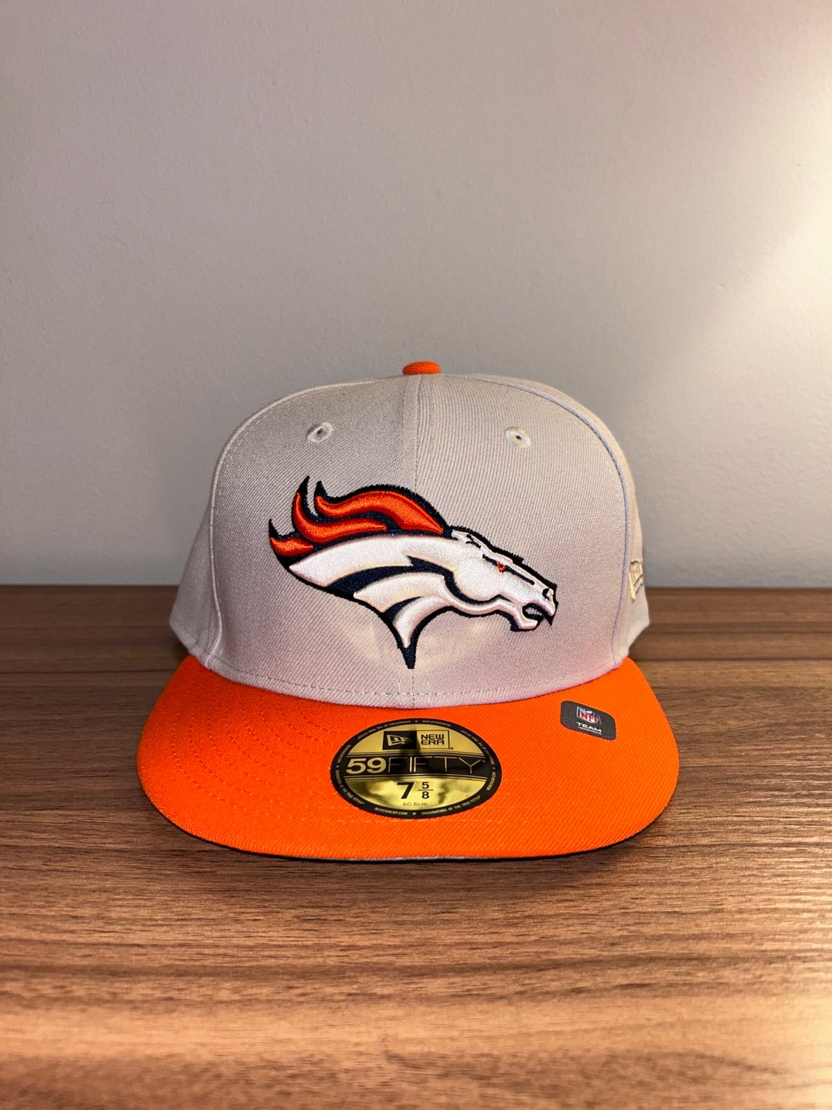 New Era 59Fifty Denver Broncos Super Bowl Patch Two Tone Fitted Hat Khaki Orange