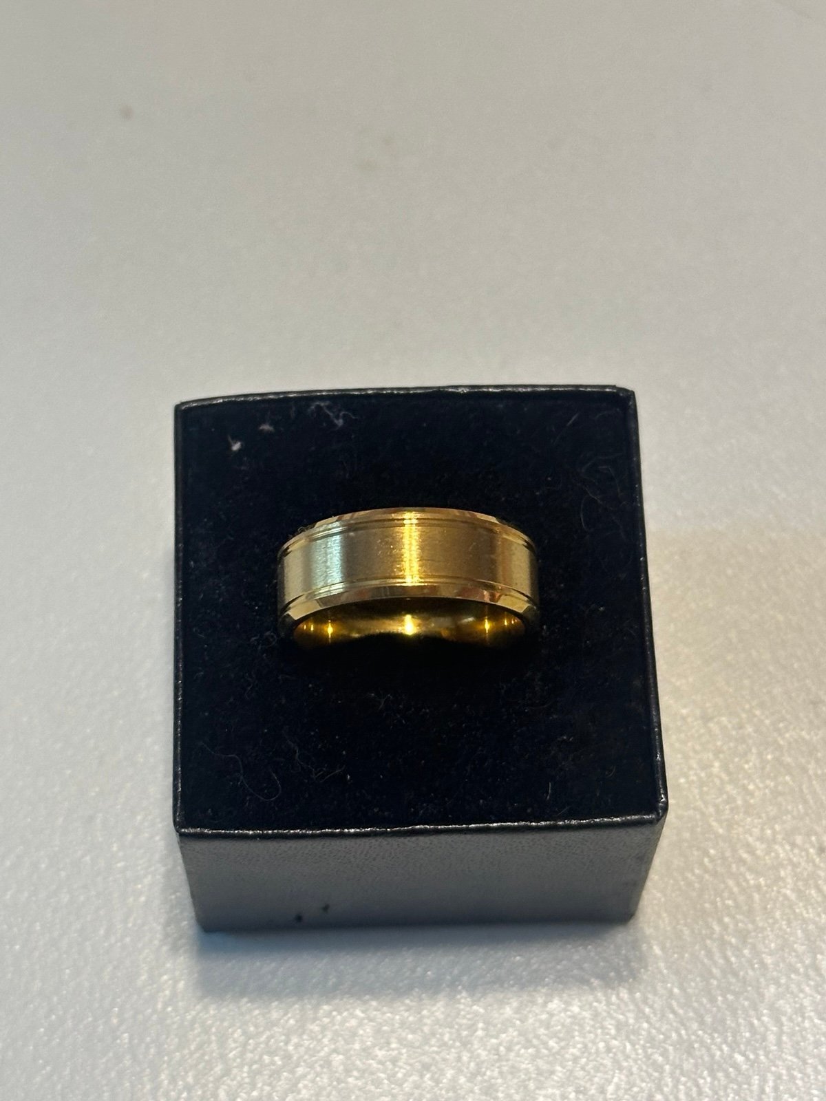 Satin finish Ridged wedding band ring, size 9