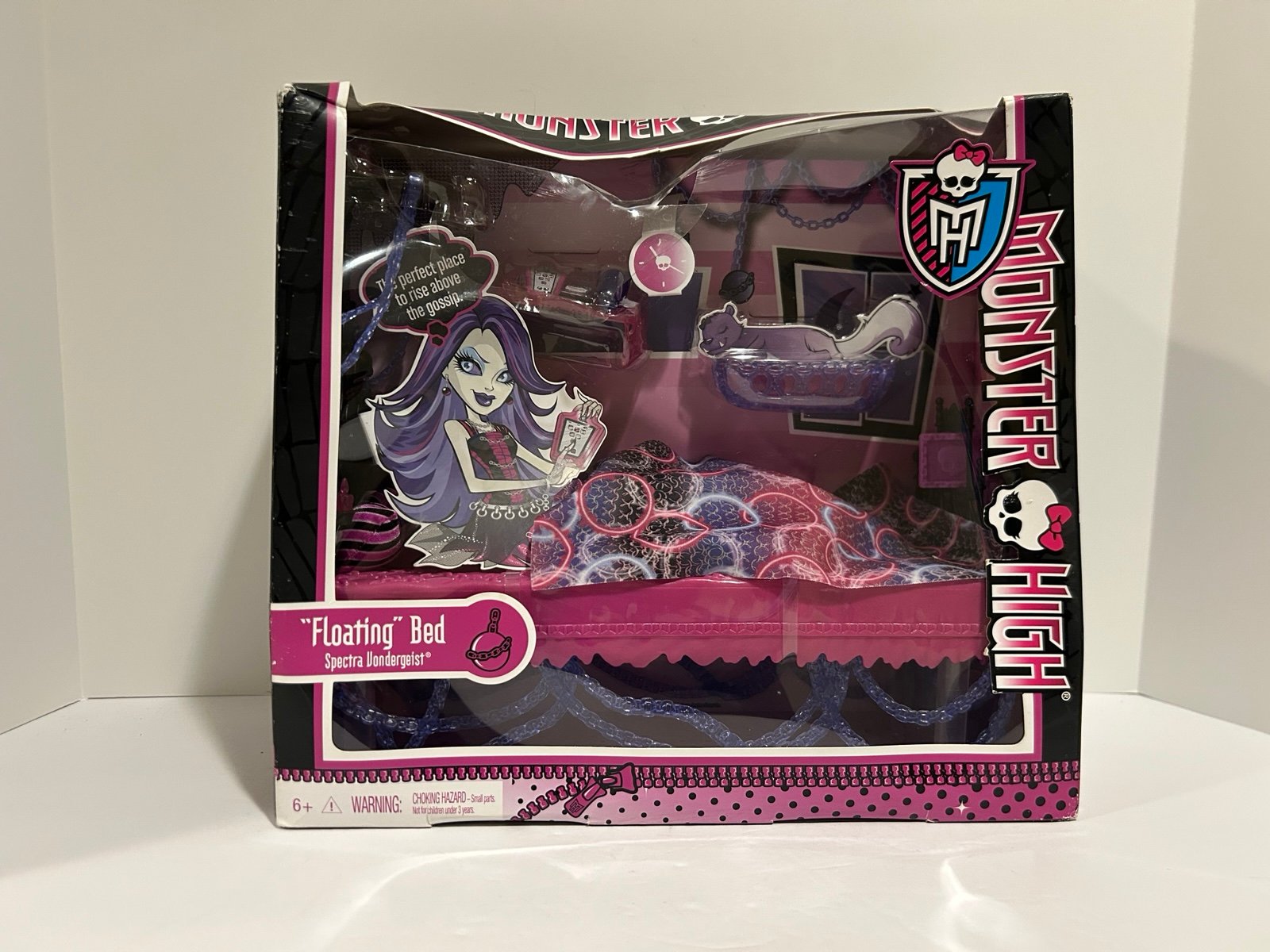 Mattel Monster High Spectra Vondergeist Floating Bed Set NRFB 2013 DAMAGED BOX