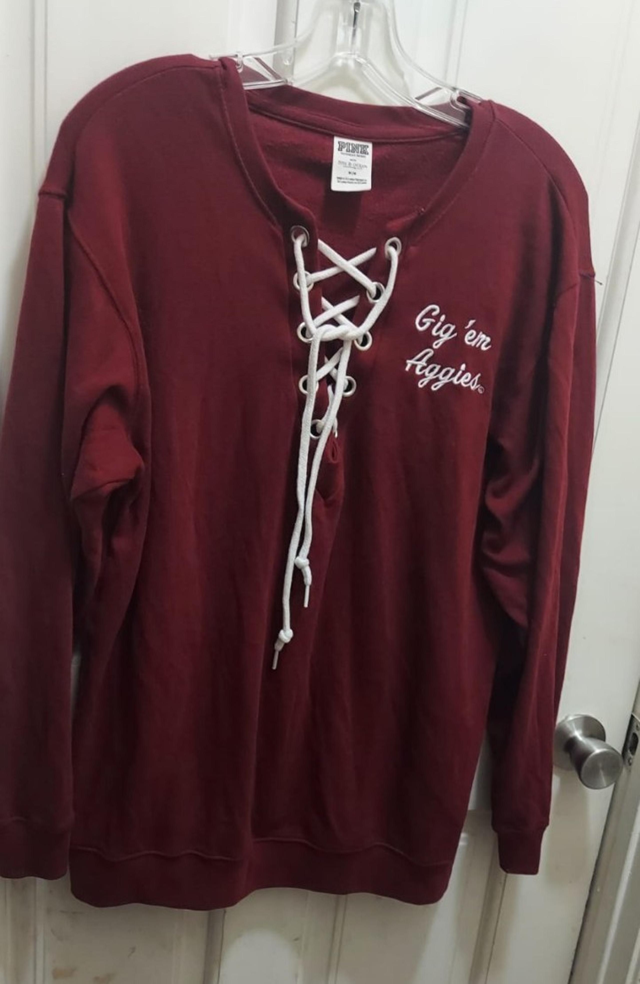 PINK college Victoria's secret shirt, sz M AG Aggies university