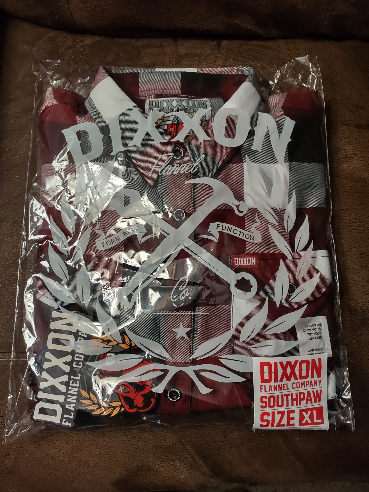 DIXXON FLANNEL Women's XL Southpaw