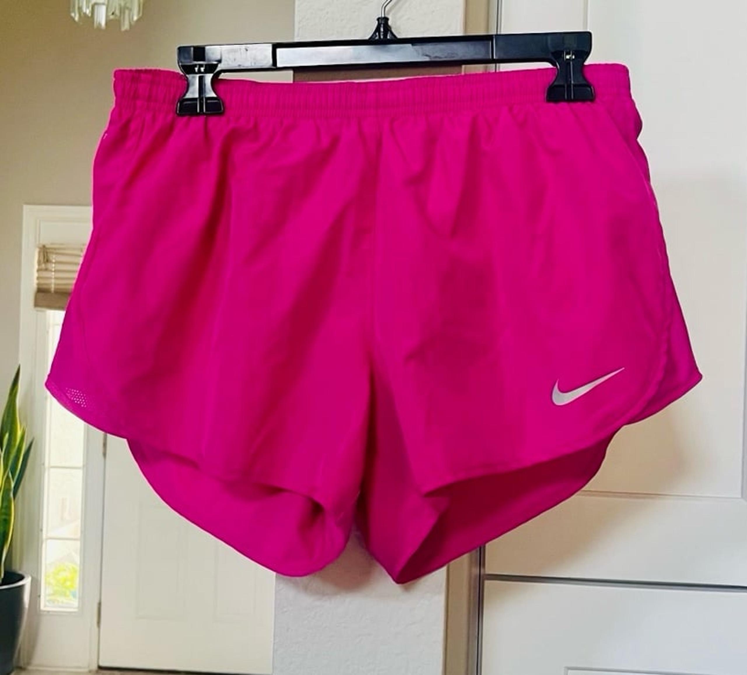 Nike Women’s Running Shorts Dri-Fit “M”