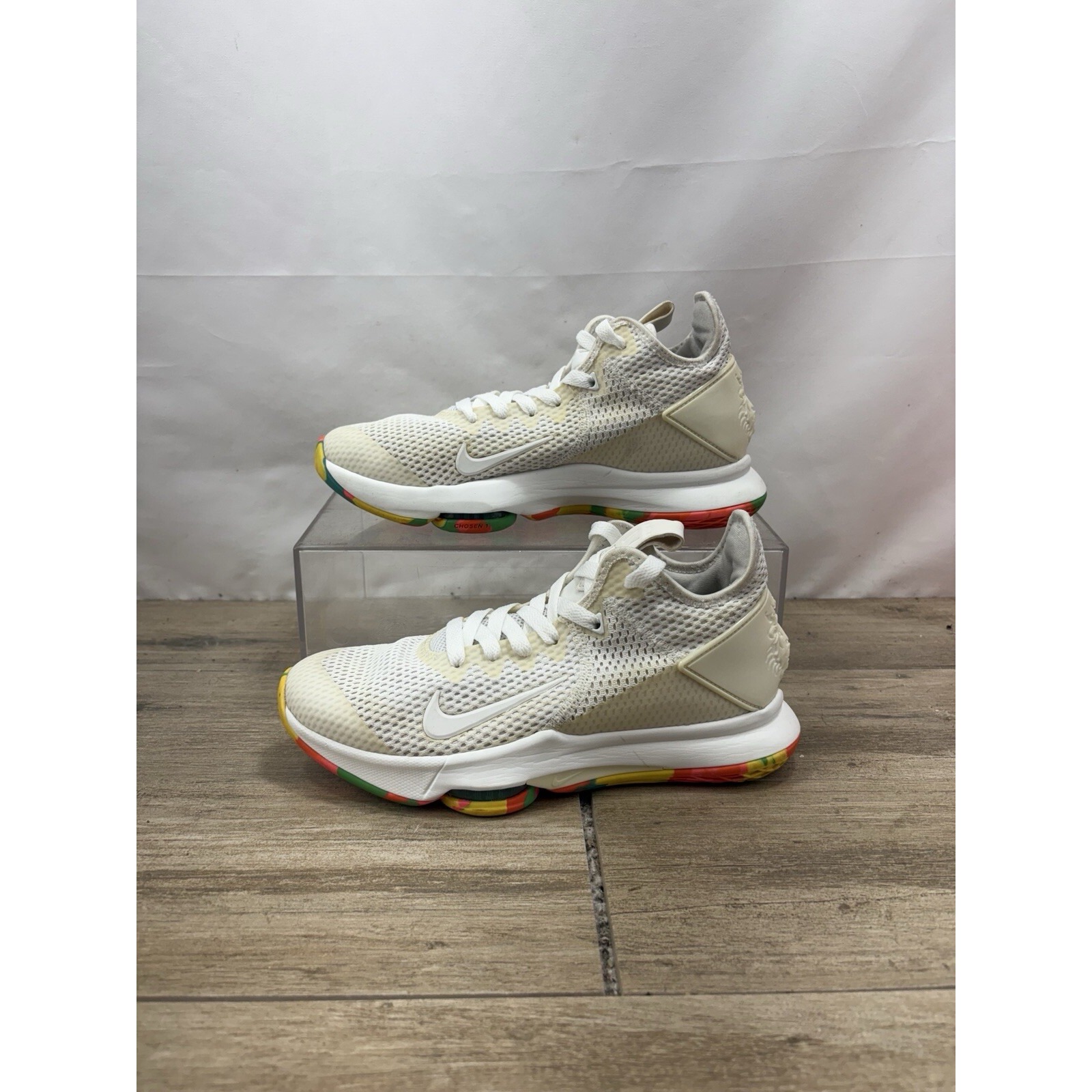Nike Lebron Witness IV Fruitty Pebbles BV7427-102 Men's size 8