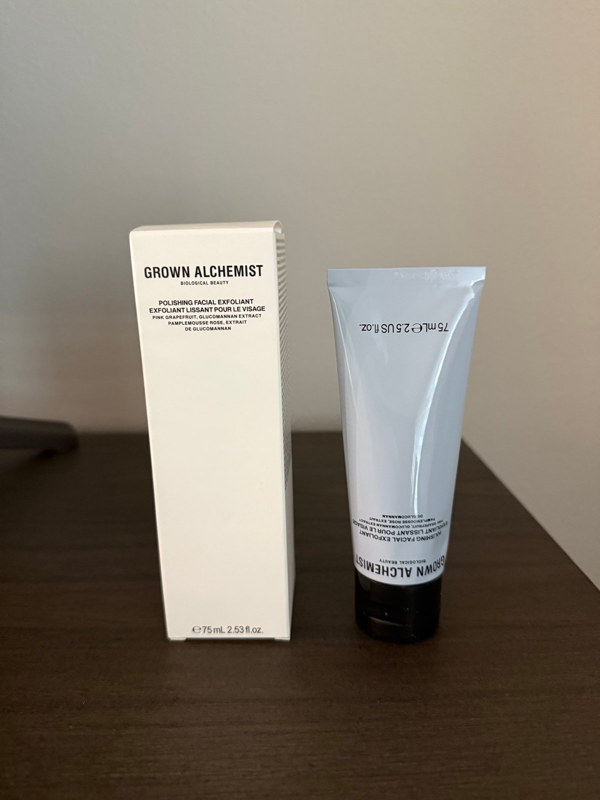 Polishing Facial Exfoliator