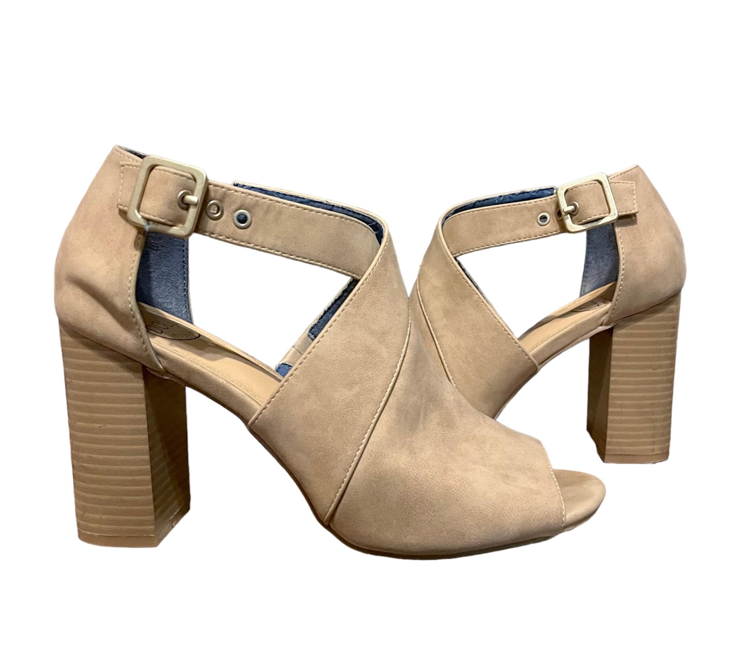 Dolce by Mojo moxy chunky block heel faux suede open toe sandals